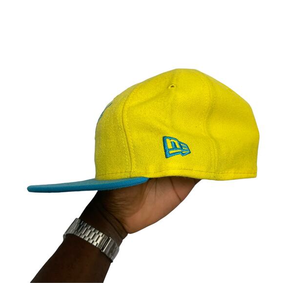 New Era Miami Marlins Fitted Hat size 7 - Picture 2 of 4